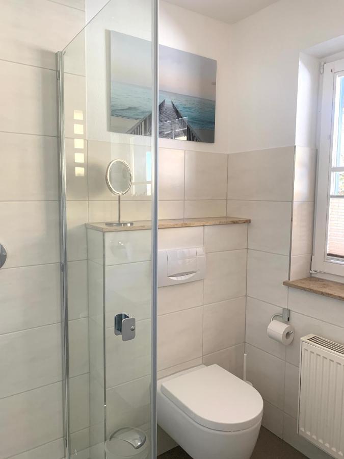 Ferienwohnung Schwalbe Wieck/Darss Exterior foto