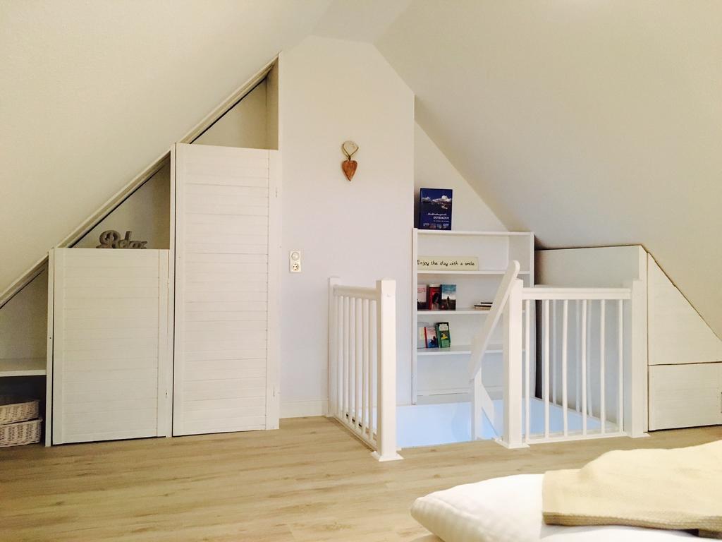 Ferienwohnung Schwalbe Wieck/Darss Exterior foto